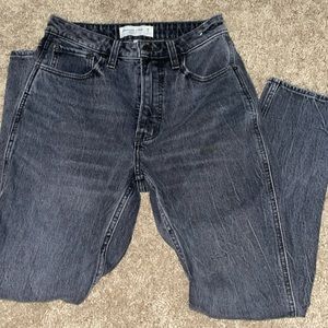 Abercrombie Jeans super flattering
